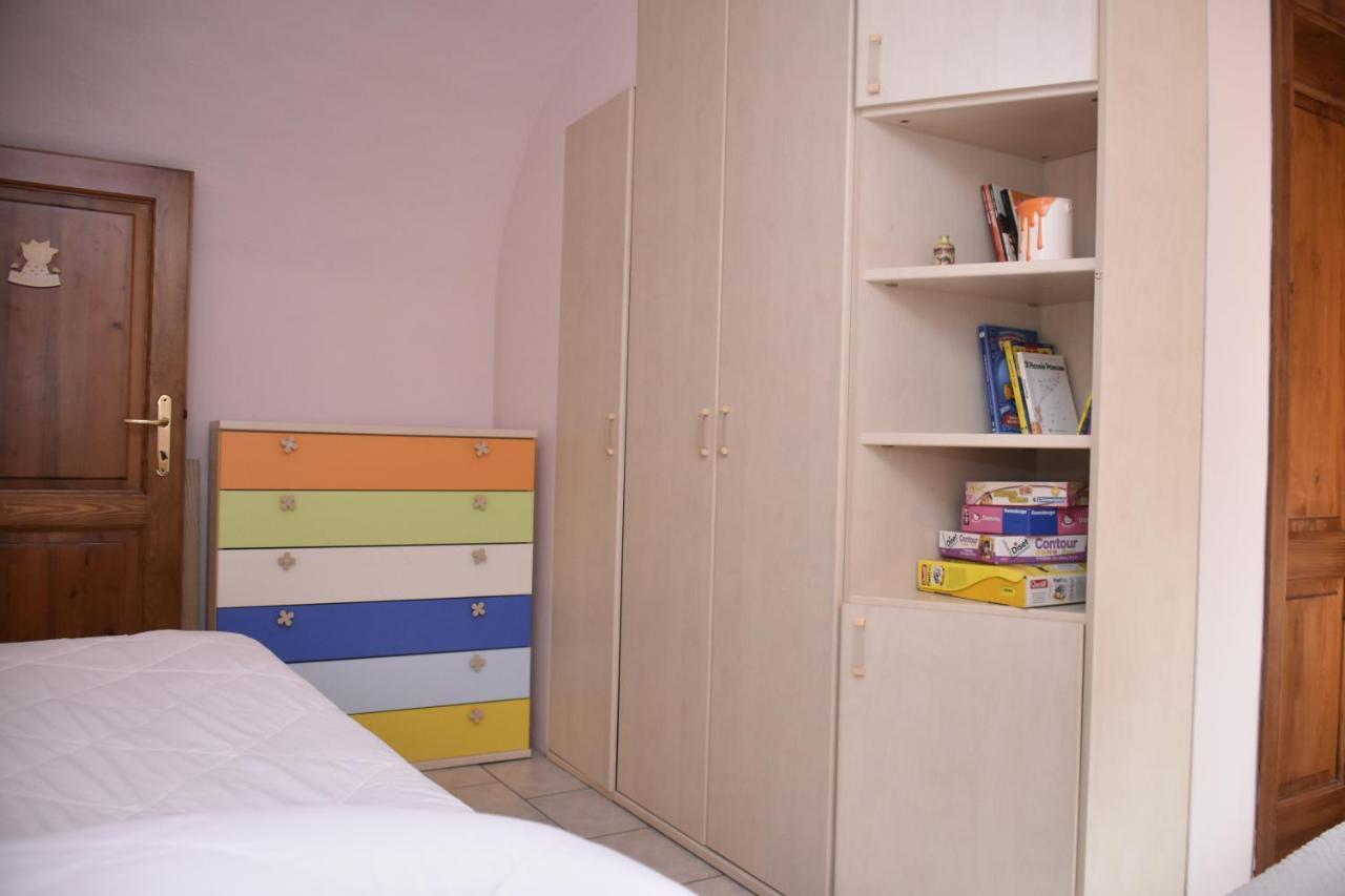Casa Vacanze E Brevi Periodi Alla Porta Etrusca La Panchina Al Sole Volterra Zewnętrze zdjęcie